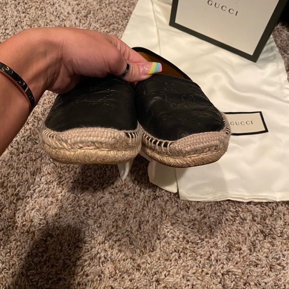 Like new, Black Leather authentic GUCCI espadrille - Picture 3 of 7